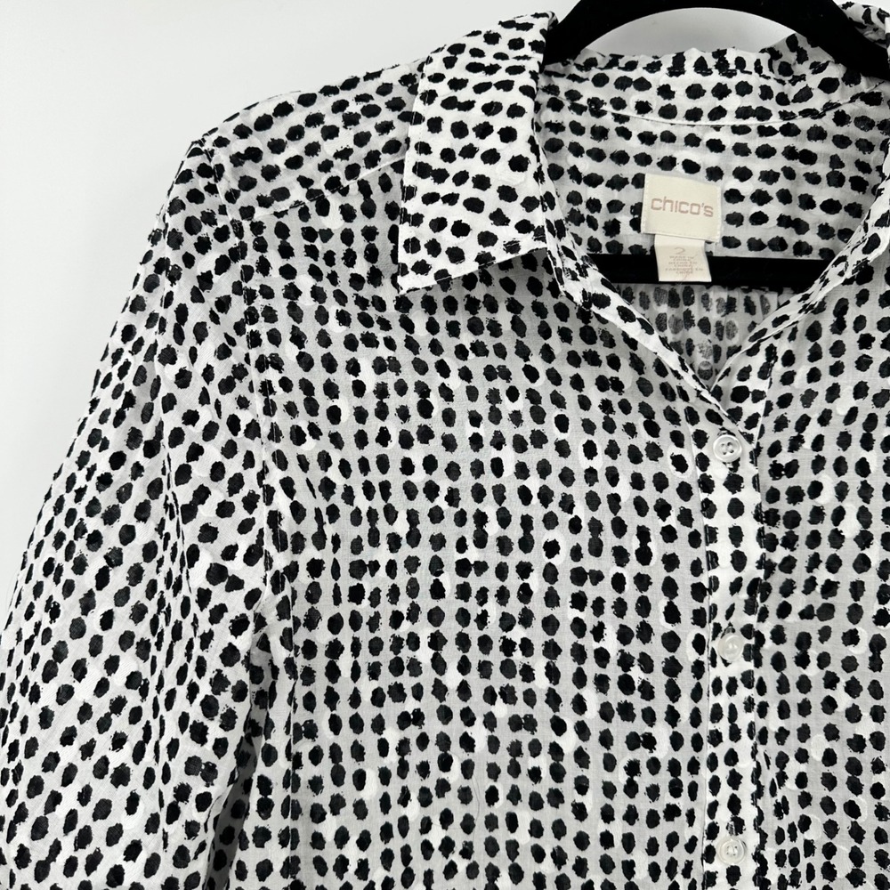 Chico's Button Down White with Black Dots 3/4 Sleeve‎ Lightweight Shirt Sz Large - Picture 3 of 10